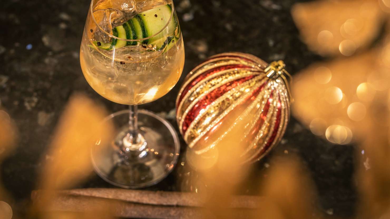 Drinks in the Commodore Club on board Queen Mary 2.
Client: Cunard.
Picture date: Saturday December 10, 2022.
Photograph by Christopher Ison ©
07544044177
chris@christopherison.com
www.christopherison.com

IMPORTANT NOTE REGARDING IMAGE LICENCING FOR THIS PHOTOGRAPH: 
Agreement title: For Cunard and third parties - Chris Ison photography
Agreement: This image is for Cunard and third parties, can be used in all markets, all channels and expires on 1 November 2027.  No sales are permitted unless expressly agreed in writing with the photographer.