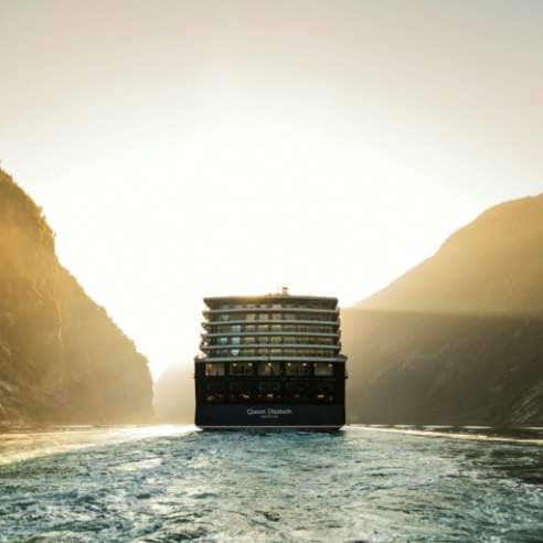 How to find last minute cruise deals  