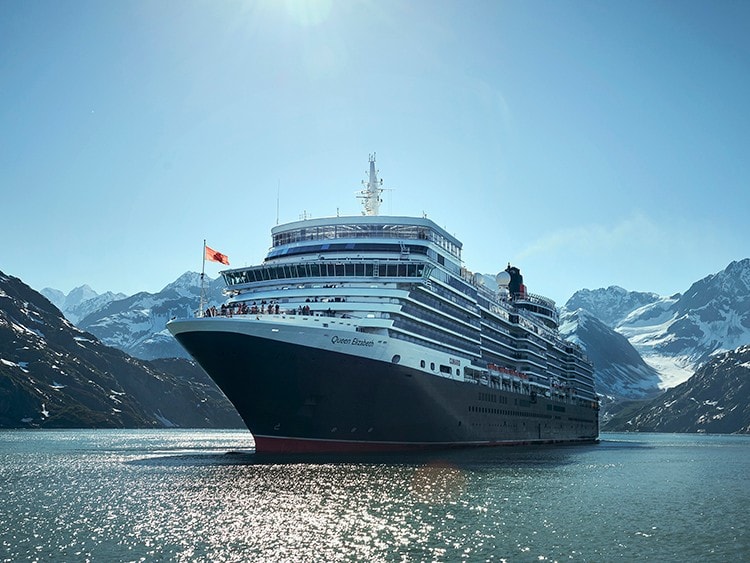 Queen Elizabeth in Glacier Bay, Alaska