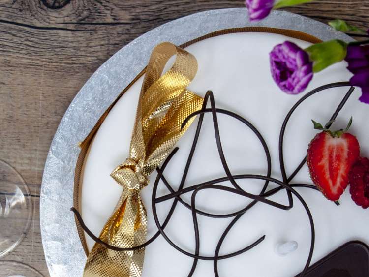 Das Brautpaar Prinzessin Alexandra Von Sayn Wittgenstein Sayn Und Erbprinz Carl Eugen Zu Oettingen Und Oettingen