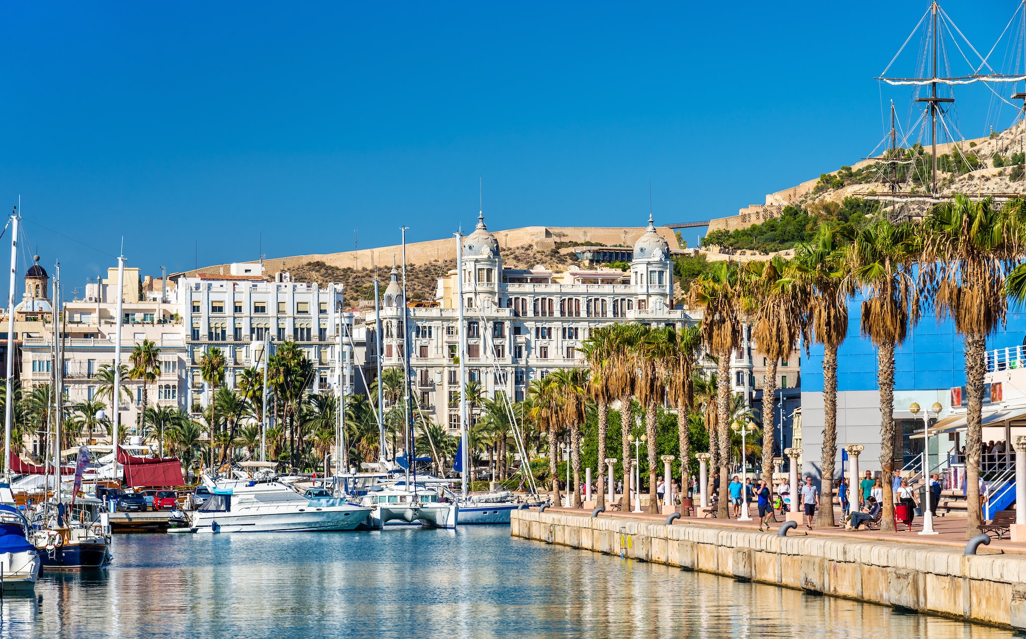 alicante beach from cruise port