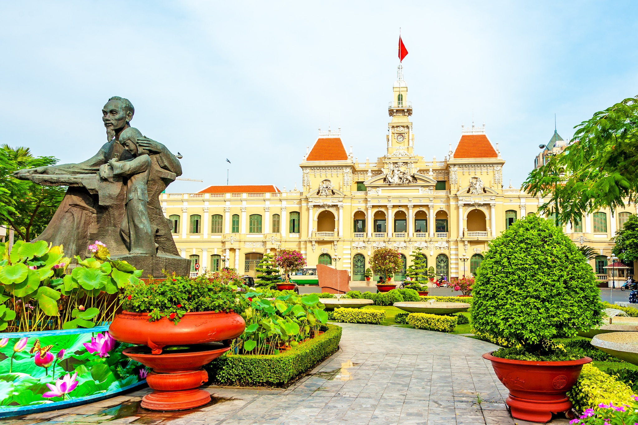 Visit Ho Chin Minh City In Vietnam With Cunard 