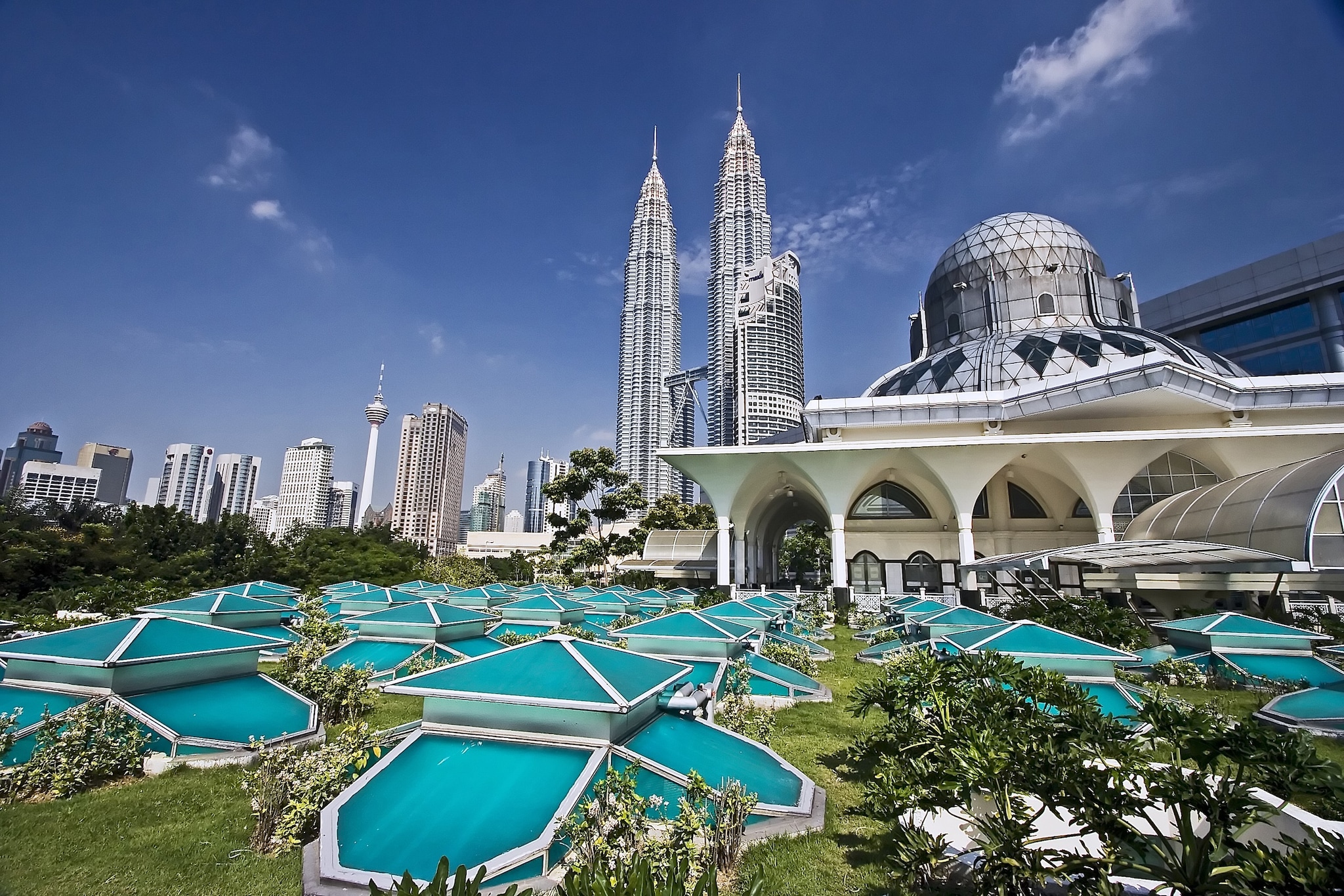 cruise tour in malaysia