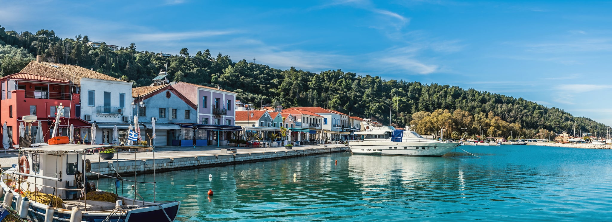 {"metadata_en_GB":{"alt-text":"Katakolon, Greece"},"metadata_de_DE":{"alt-text":"Katakolon, Greece"},"metadata_en_AU":{"alt-text":"Katakolon, Greece"},"metadata_en_US":{"alt-text":"Katakolon, Greece"}}
