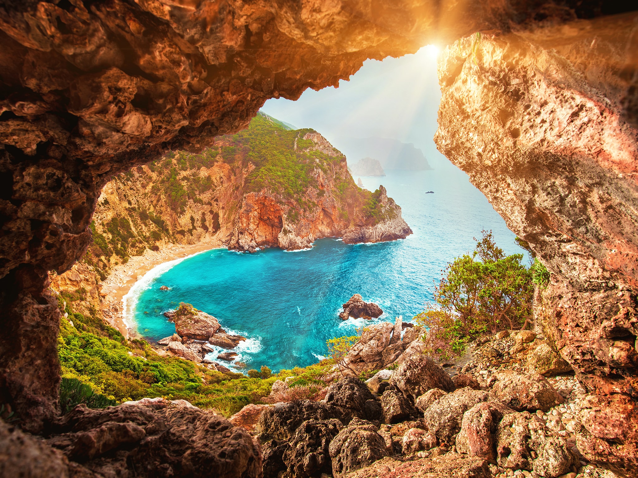 {"metadata_en_GB":{"alt-text":"Gyali Beach, Corfu, Greece"},"metadata_de_DE":{"alt-text":"Gyali Beach, Corfu, Greece"},"metadata_en_AU":{"alt-text":"Gyali Beach, Corfu, Greece"},"metadata_en_US":{"alt-text":"Gyali Beach, Corfu, Greece"}}
