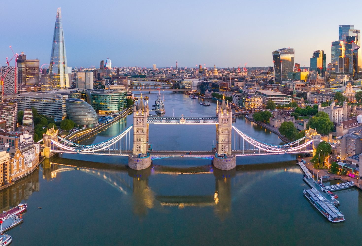 Luxury cruise vacations 2025, 2026 & 2027 – Cunard US