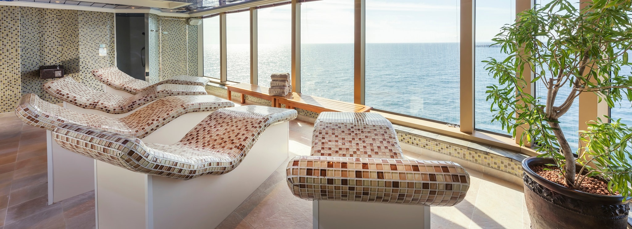 {"metadata_en_GB":{"alt-text":"The Mareel Spa on board Queen Victoria"},"metadata_de_DE":{"alt-text":"The Mareel Spa on board Queen Victoria"},"metadata_en_AU":{"alt-text":"The Mareel Spa on board Queen Victoria"},"metadata_en_US":{"alt-text":"The Mareel Spa on board Queen Victoria"}}