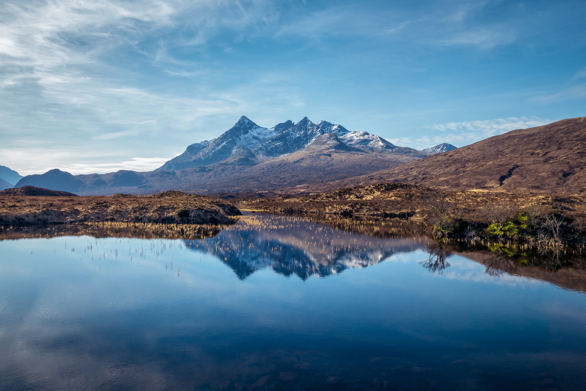 {"metadata_en_GB":{"alt-text":"Isle of Skye, Scotland"},"metadata_en_AU":{"alt-text":"Isle of Skye, Scotland"},"metadata_en_US":{"alt-text":"Isle of Skye, Scotland"}}