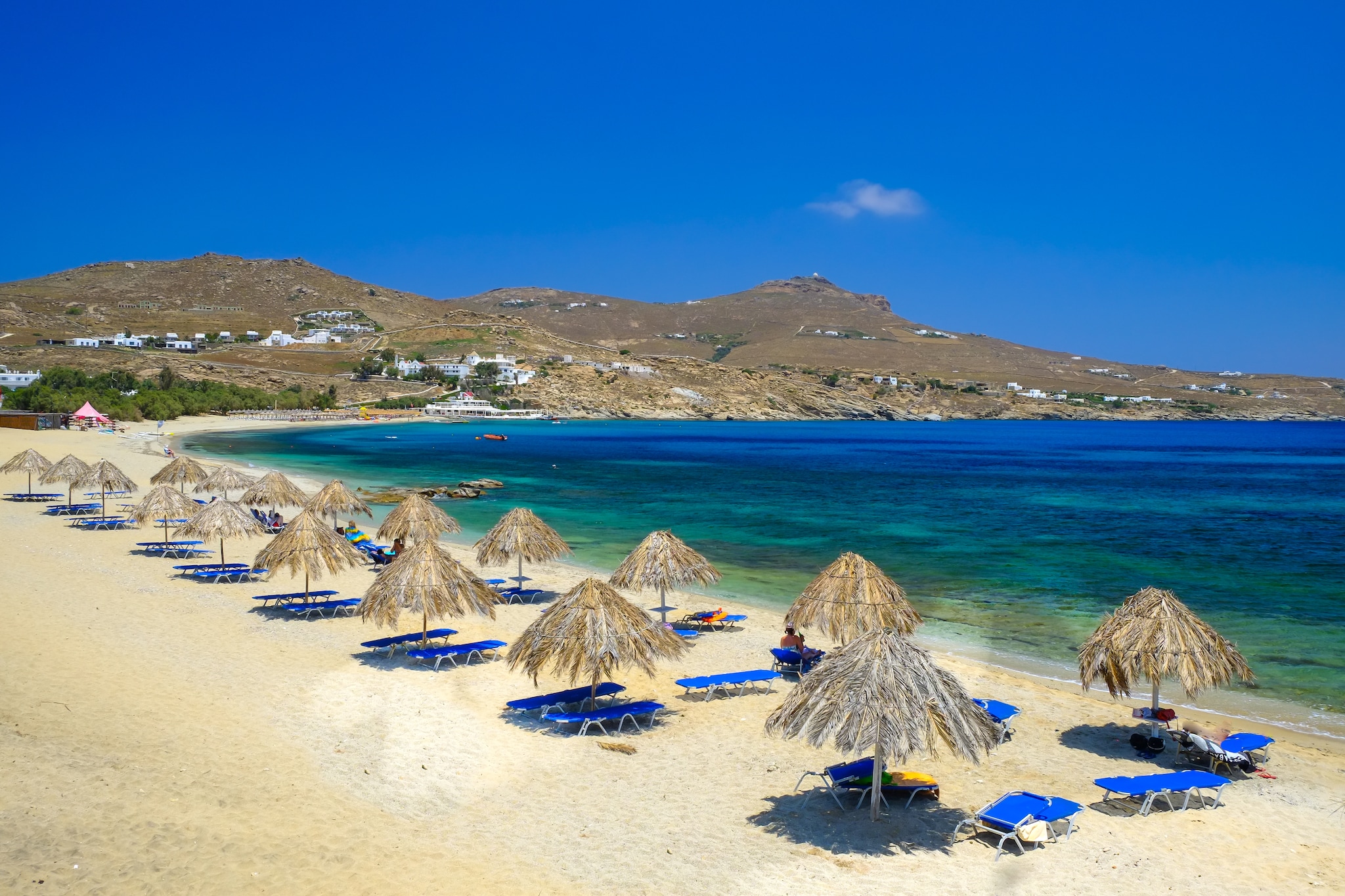 {"metadata_en_GB":{"alt-text":"Mykonos, Greece - Mediterranean cruises"},"metadata_en_AU":{"alt-text":"Mykonos, Greece - Mediterranean cruises"},"metadata_en_US":{"alt-text":"Mykonos, Greece - Mediterranean cruises"}}