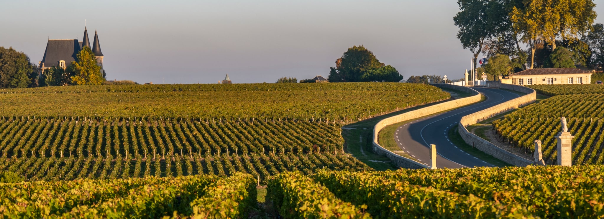 {"metadata_en_GB":{"alt-text":"Pauillac, France"},"metadata_en_AU":{"alt-text":"Pauillac, France"},"metadata_en_US":{"alt-text":"Pauillac, France"}}