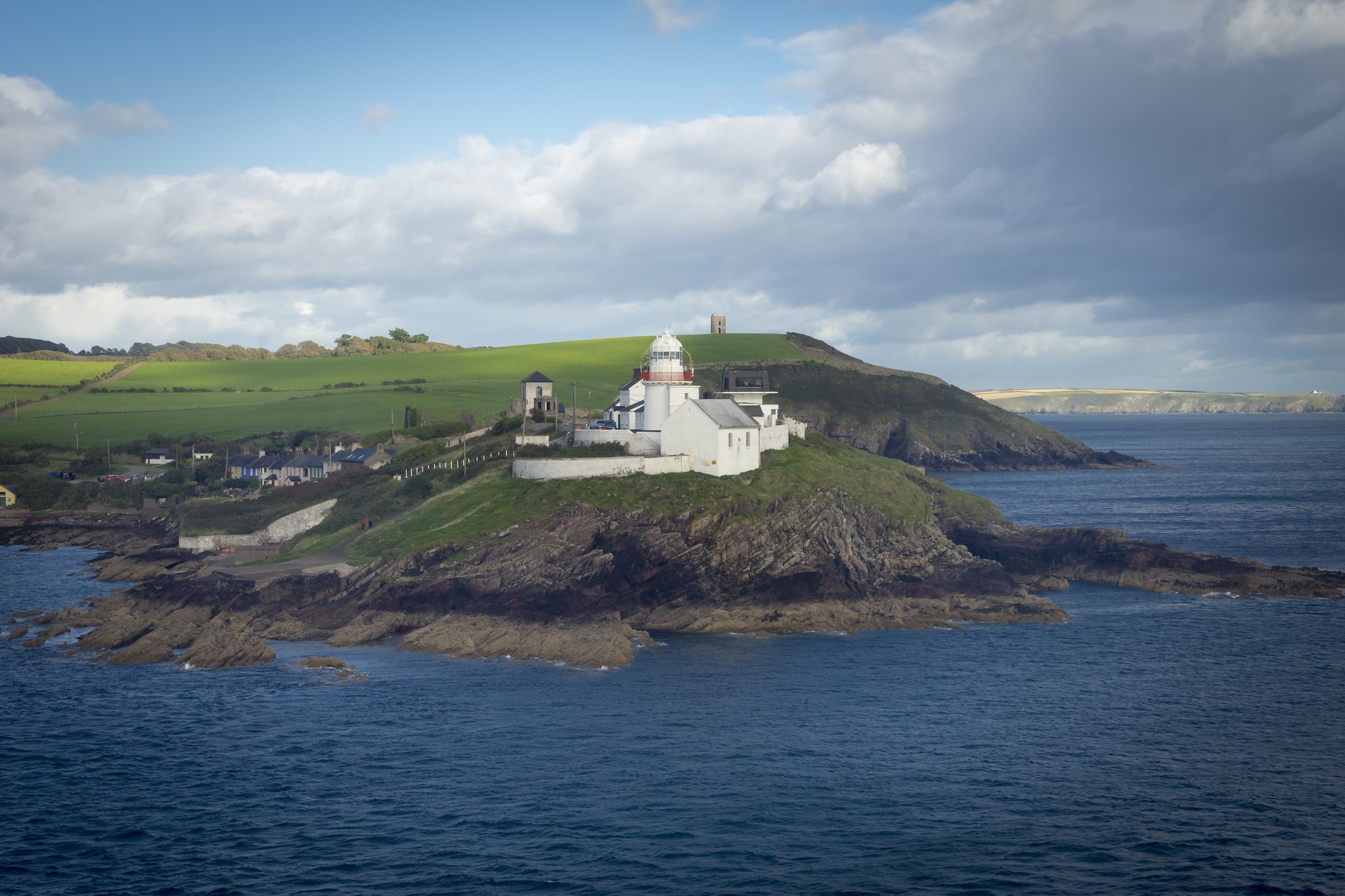 {"metadata_en_GB":{"alt-text":"Cork, Ireland"},"metadata_en_AU":{"alt-text":"Cork, Ireland"},"metadata_en_US":{"alt-text":"Cork, Ireland"}}