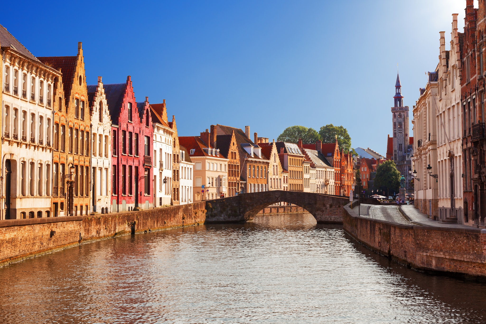 {"metadata_en_GB":{"alt-text":"Bruges, Belgium"},"metadata_en_AU":{"alt-text":"Bruges, Belgium"},"metadata_en_US":{"alt-text":"Bruges, Belgium"}}