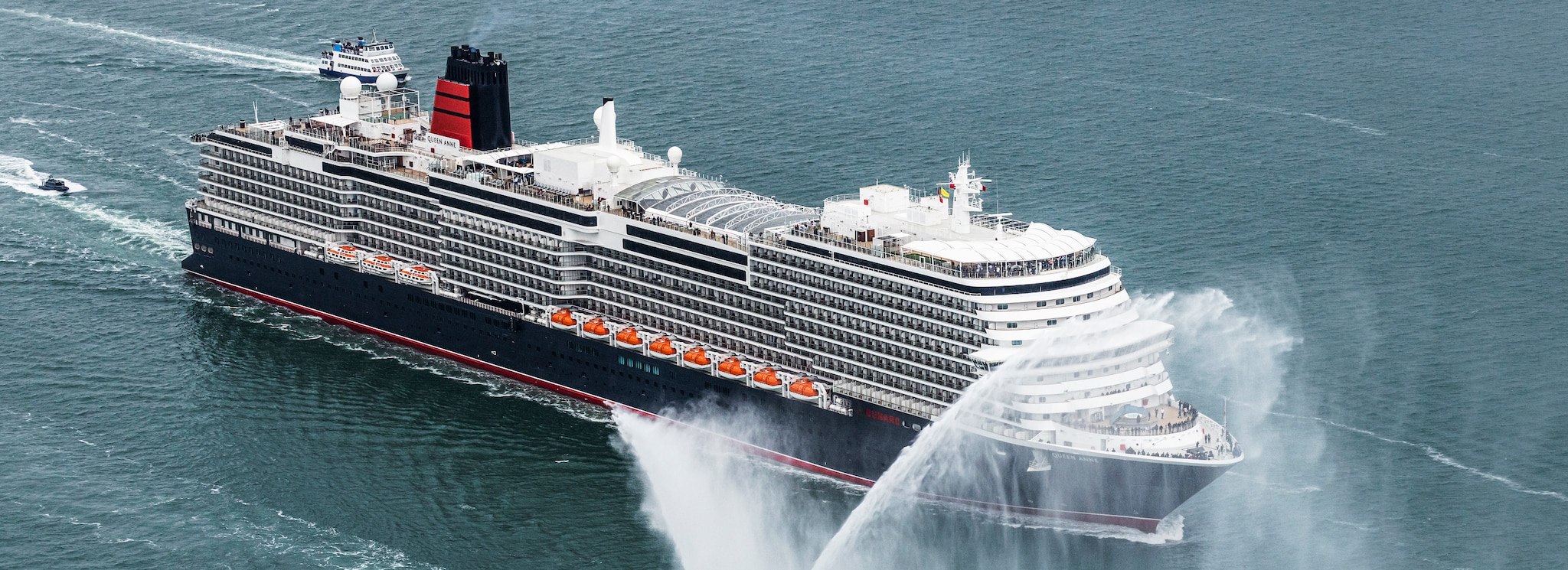 {"metadata_en_GB":{"alt-text":"Cunard's Queen Anne sails into Southampton for the first time"},"metadata_en_AU":{"alt-text":"Cunard's Queen Anne sails into Southampton for the first time"},"metadata_en_US":{"alt-text":"Cunard's Queen Anne sails into Southampton for the first time"}}